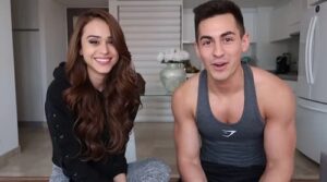 Yanet Garcia and FaZe sitting together